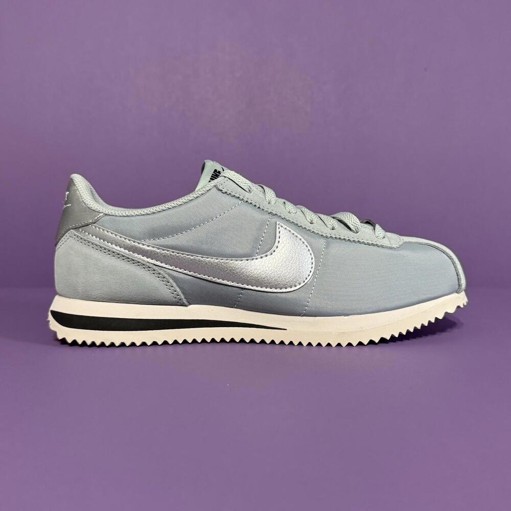 Nike Cortez TXT Light Pumice LifeStyle Casual Shoes DZ2795-002 Size Women 8
